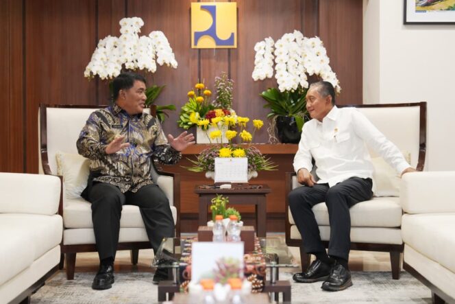 
Gubernur Yulius Bertemu Menteri PUPR, Bahas Program Strategis Pembangunan di Sulut