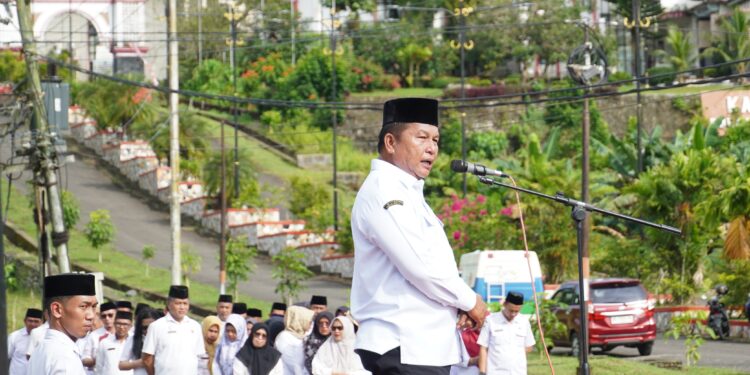 Peringati HKN 2025, Wabup Deddy Tegaskan Komitmen Bolsel Ciptakan Generasi Sehat