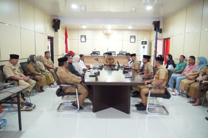 
Pimpin Rapat Evaluasi Percepatan Program MBG, Wabup Bolsel Tekankan Hal Ini