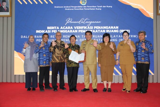 
8 IPPR Disahkan, Gubernur Yulius Targetkan RTRW Sulut Ditetapkan Akhir 2025