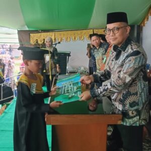 Kemenag Bolmong Wisudakan 1.029 Santri