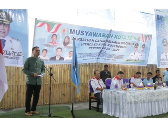 
Walikota Weny Gaib membuka Musda Percasi.