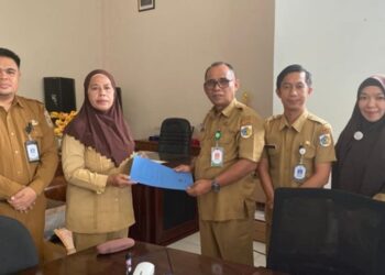 Walikota Wenny Gaib Tunjuk Talibo Plt Kepala SD Negeri 1 Matali