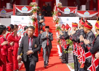 Bupati Bolsel Hadiri HUT ke-22 Kabupaten Minut