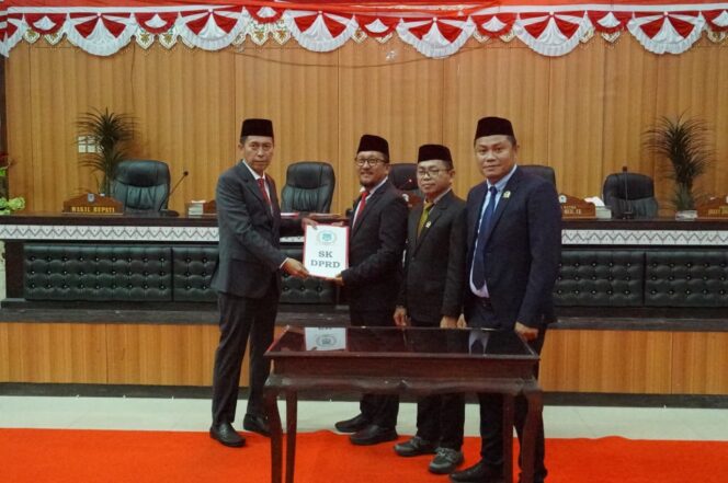 
 DPRD Bolsel Tetapkan Tiga Ranperda