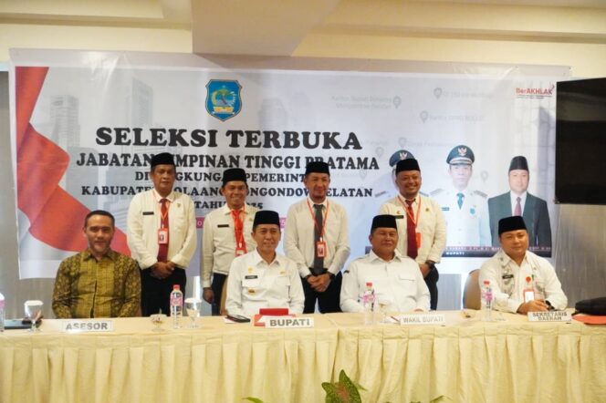 
Buka Seleksi JPT, Ini Pesan Bupati Iskandar Kamaru