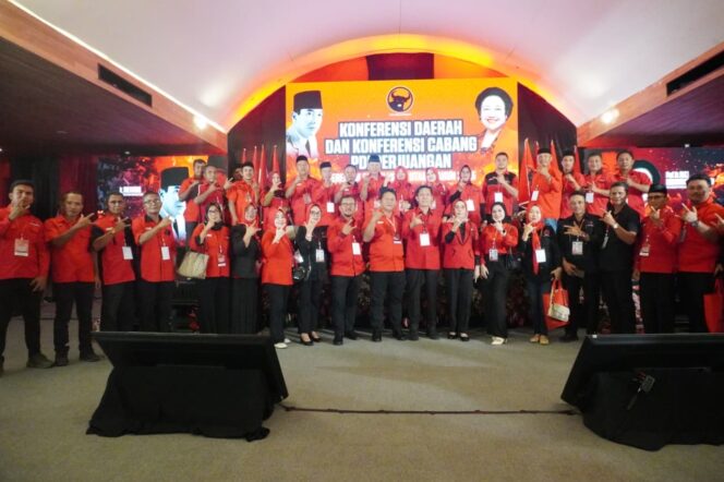
Iskandar-Deddy Kembali Pimpin PDI Perjuangan Bolsel