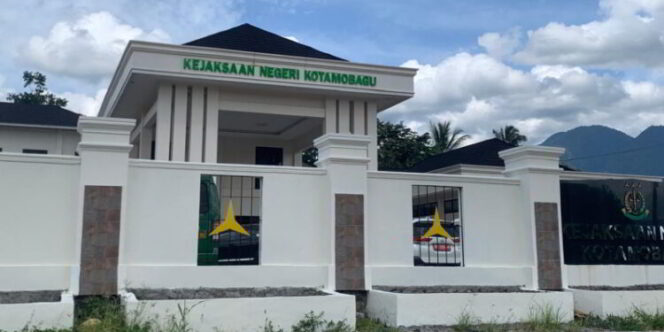 
Kantor Kejaksaan Negeri Kotamobagu.