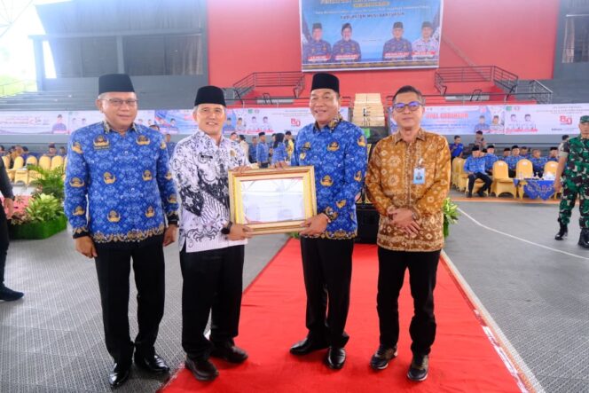 
Peringatan HUT Korpri ke-54 dan HUT PGRI ke-80, Muba Siap Berkarya