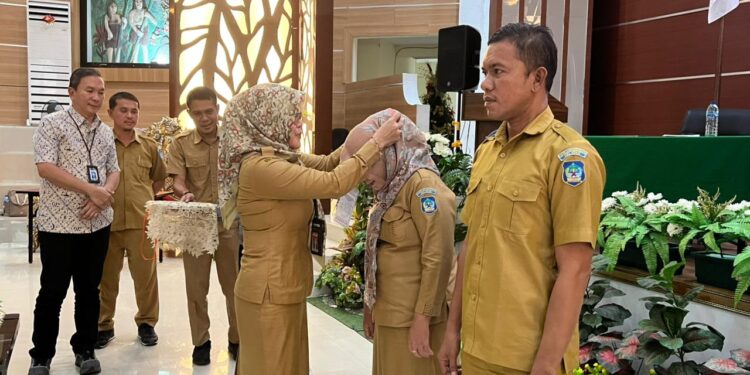 Dikdisbud Bolsel Gelar Bimtek Penguatan Kapasitas Operator Dapodik