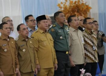 Weny Gaib Hadiri Rakorev RKPD Triwulan III di Kantor Gubernur Sulut