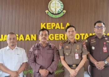 Satpol PP Kotamobagu Terima Tembusan Eksekusi Putusan Pengadilan Terkait Pelanggaran Retribusi Ruko