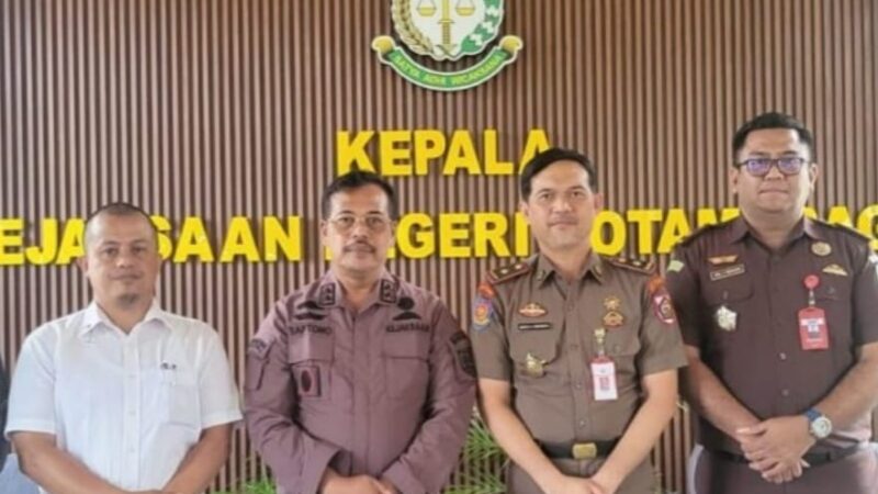 Satpol PP Kotamobagu Terima Tembusan Eksekusi Putusan Pengadilan Terkait Pelanggaran Retribusi Ruko