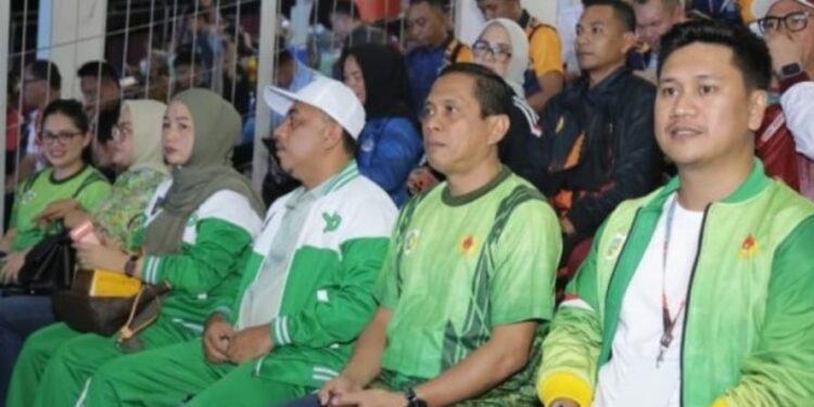 Wali Kota dan Wawali Kotamobagu Hadiri Pembukaan Porprov XII Sulut di Stadion Klabat