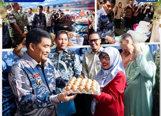 
Launching kios TPID di Pasar Bersehati Manado oleh Gubernur Sulut Yulius Selvanus.