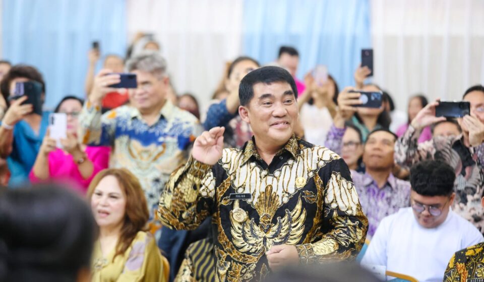 Perayaan Natal Pemprov Sulut “Love in God, Harmony Together” YSK: Terang dan Damai Menyertai Masyarakat
