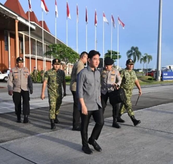 
					Malam Ini Wapres Gibran Tiba di Manado