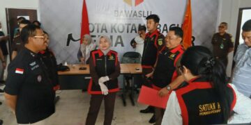 Kejari Geledah Kantor Bawaslu Kotamobagu Terkait Dugaan Korupsi Dana Hibah