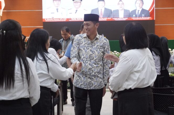 
Bupati Bolsel Tutup Asesmen Kepsek SD dan SMP, Tekankan Inovasi dan Sinergi