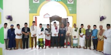 Bupati Iskandar Kamaru Pimpin Safari Ramadhan di Masjid Al Amanah Desa Sakti