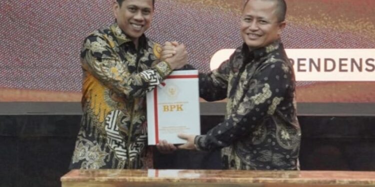 Terima LHP BPK, Wali Kota Weny Gaib Tegaskan Dapodik Jadi Dasar Kebijakan Pendidikan