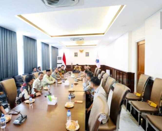 
Wali Kota Kotamobagu Hadiri Rapat Kerja Gubernur Sulut