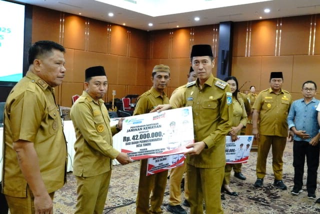 Sangadi Bolsel Diminta Alokasikan Dana Desa untuk BPJS Ketenagakerjaan