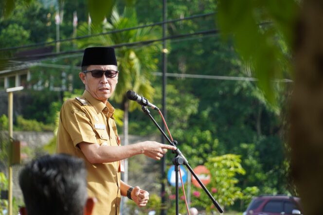 
 Bupati Iskandar Tegaskan ASN Bolsel Harus Kooperatif Terkait Audit BPK, Jaga Kedisiplinan dan Jauhi Judol