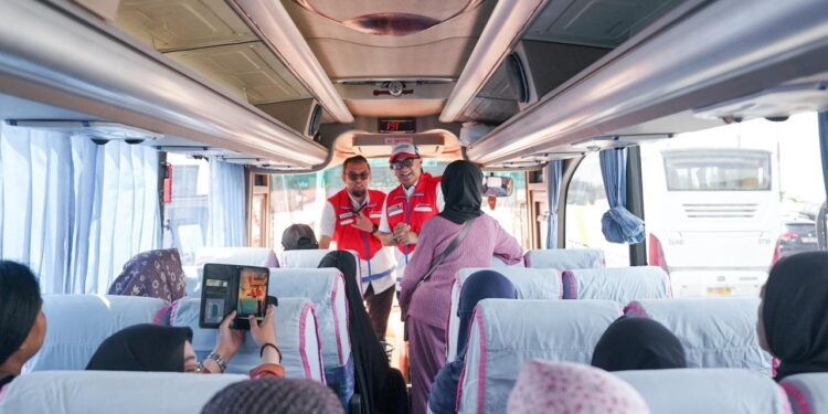 Pertamina Berangkatkan 125 Pemudik dari Makassar