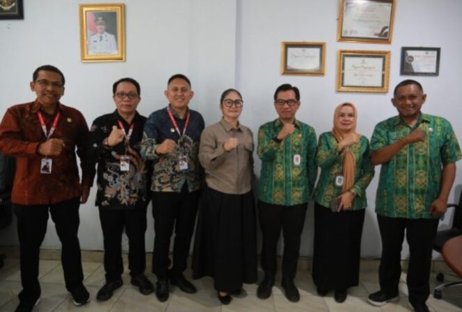 
Diskominfo Kotamobagu dan KPID Sulut Komitmen Awasi Penyiaran