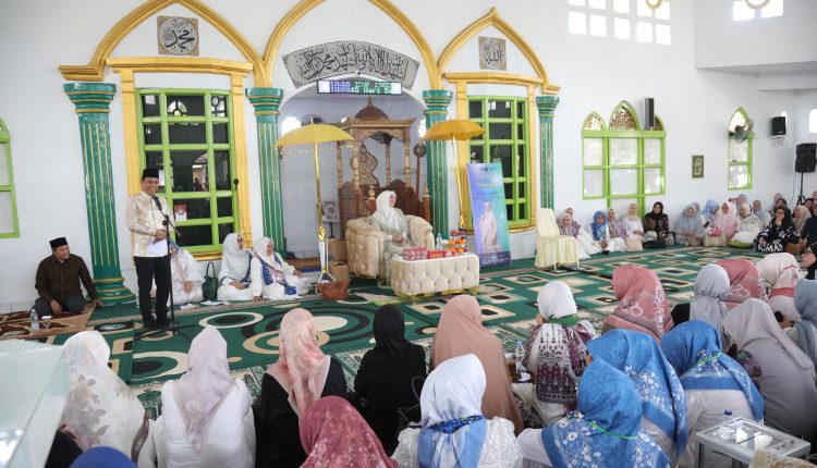 Wali Kota Kotamobagu Sambut Ustadzah Angelina Sondakh di Safari Dakwah BKMT